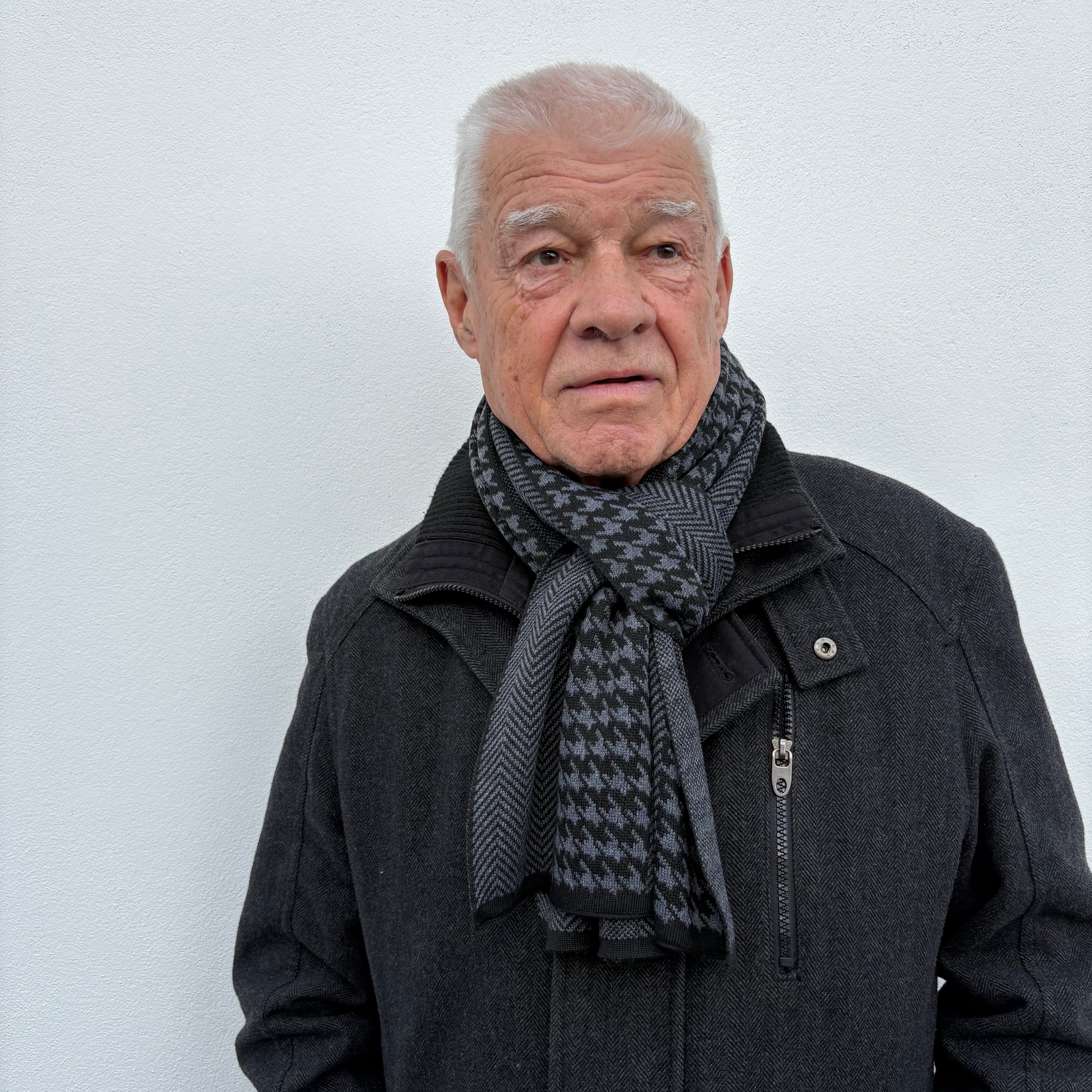 Men's Scarf mid weight